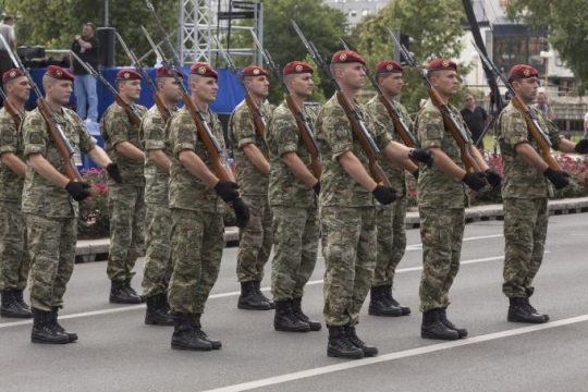 Η Κροατία επαναφέρει την υποχρεωτική στρατιωτική θητεία μετά από 17 χρόνια